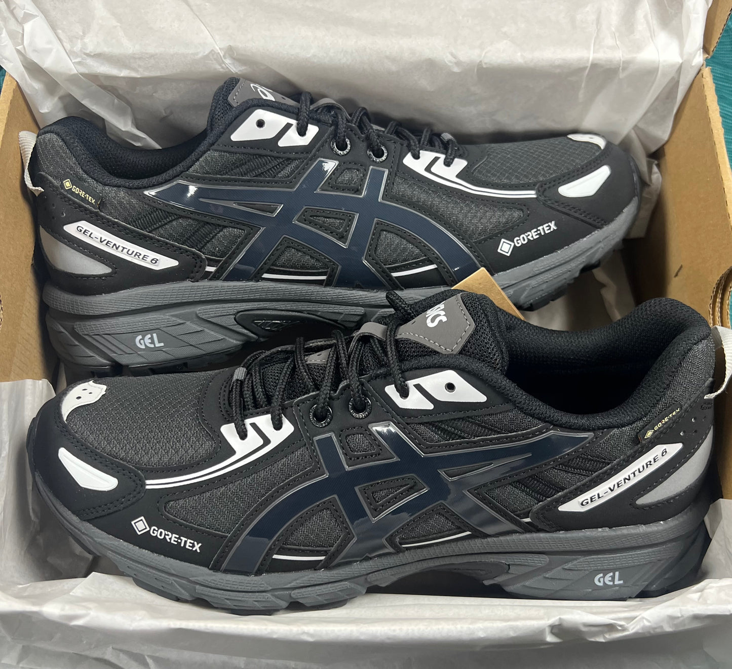 Asics Gel Venture 6 GoreTex - Black/White