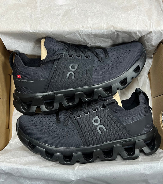 ON Cloudswift 4 - Black