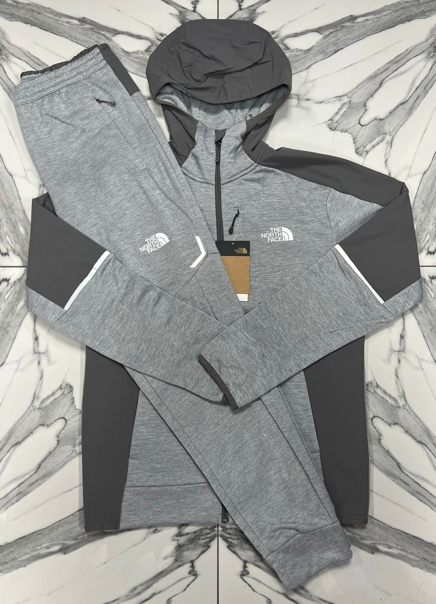 The North Face Mittelegi - Grey