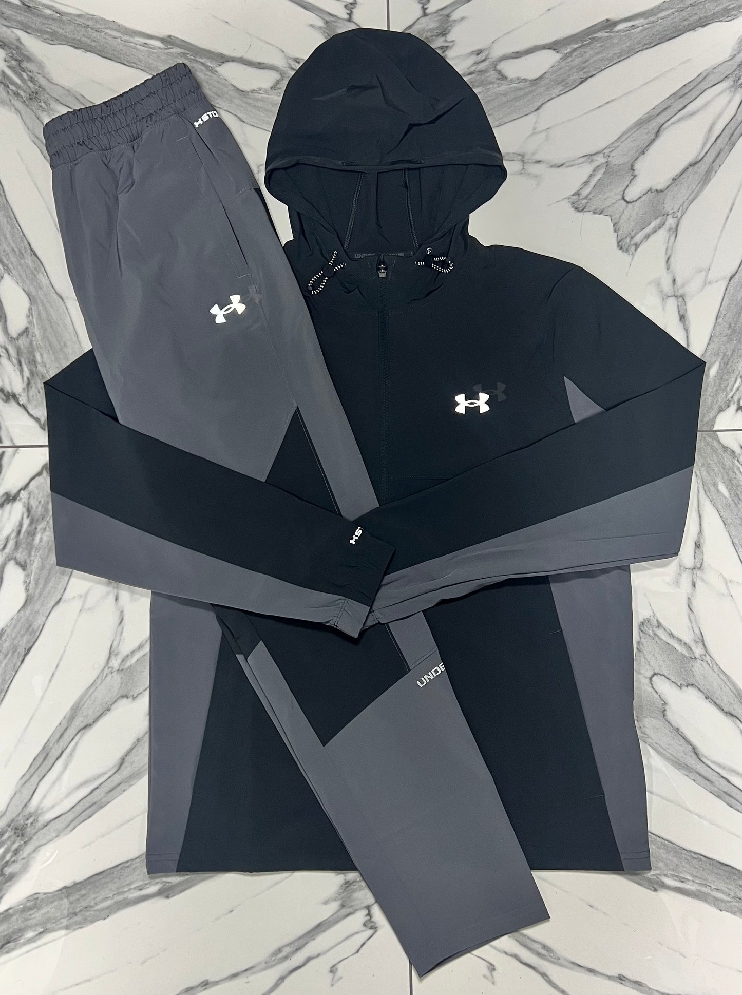Under Armour Tech Hybrid - Graphite/Black