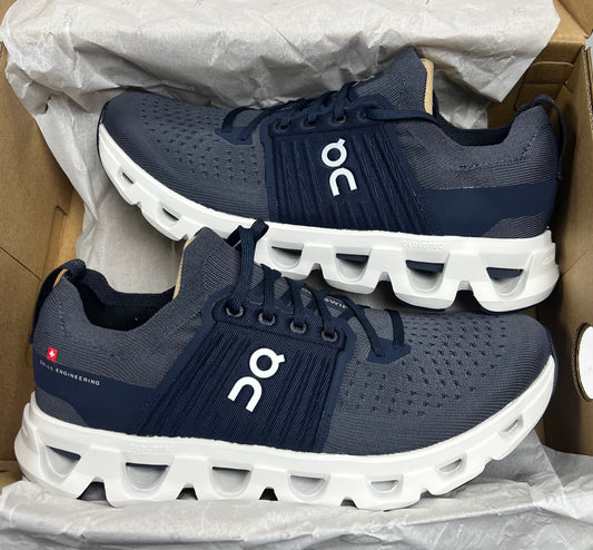 ON Cloudswift 4 - Navy/Ink