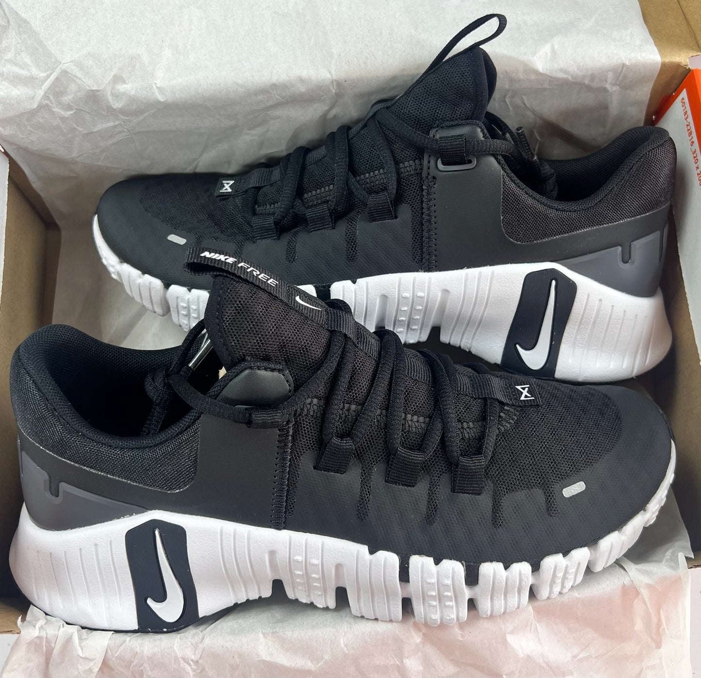 Nike Metcon 5 - Black/White