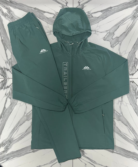 Trailberg Crest - Pine Green