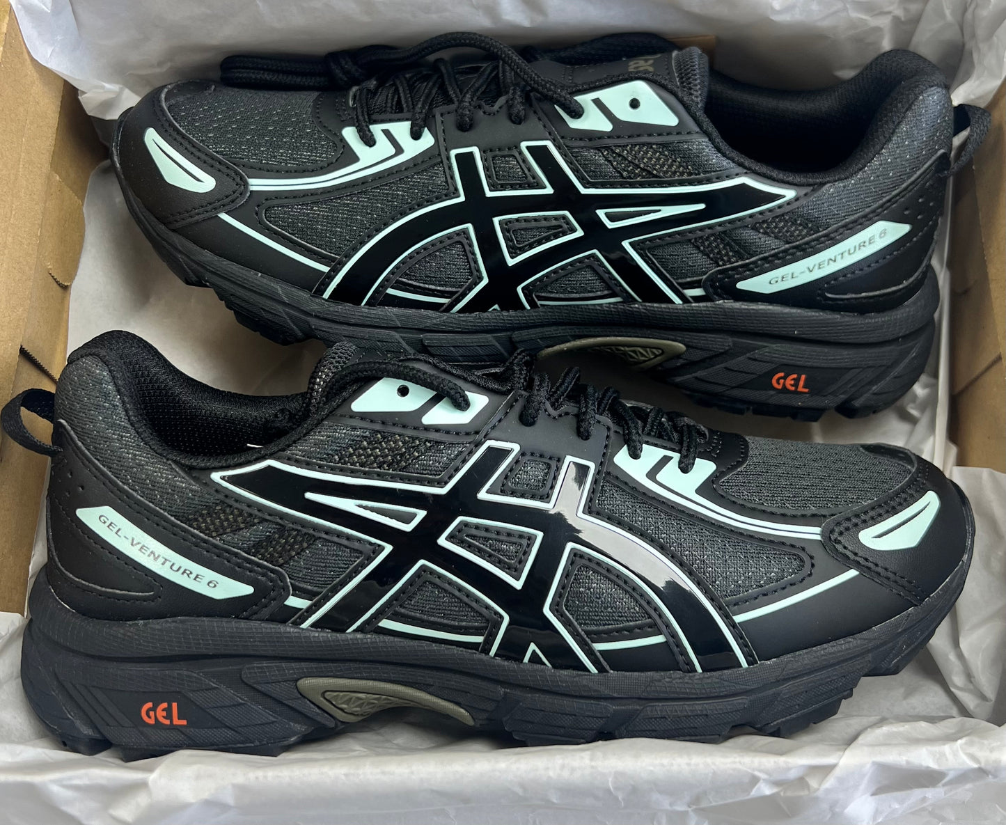 Asics Gel Venture 6 - Black/Mint
